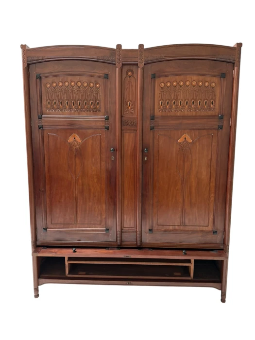 Arts & Crafts Armoire or Wardrobe by Jac. van den Bosch for 't Binnenhuis, 1910